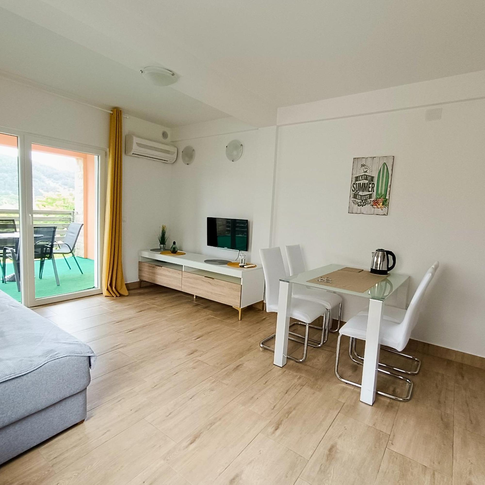 Apartments Chilla *** Lopar Zewnętrze zdjęcie