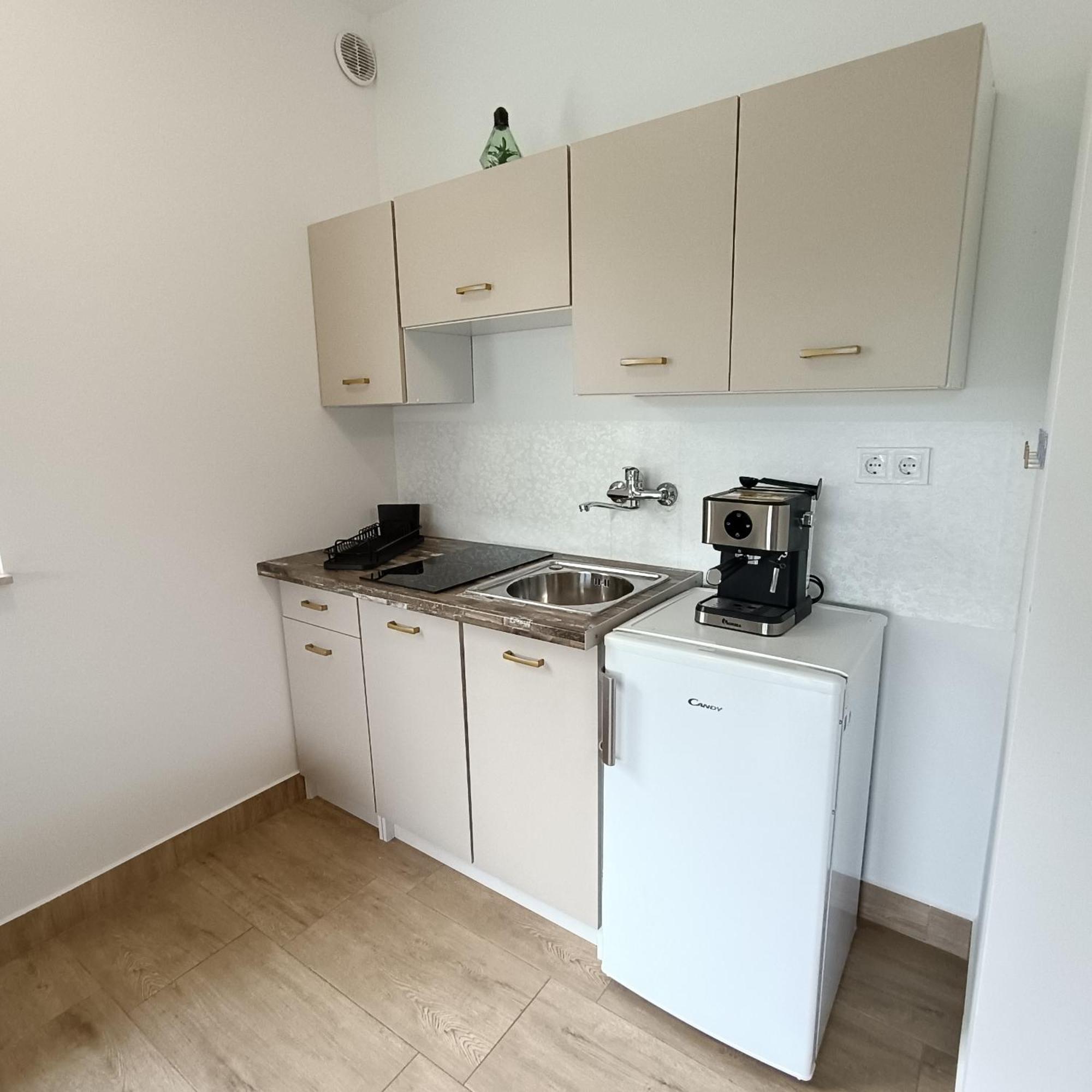 Apartments Chilla *** Lopar Zewnętrze zdjęcie